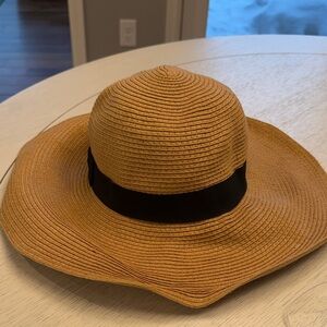 Nordstrom Tan Wide-Brim Hat with Black Band